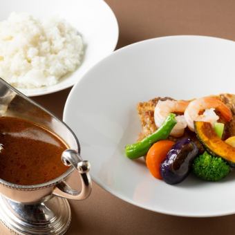 GWプレミアムランチフェア-チキン＆シュリンプスープカレー