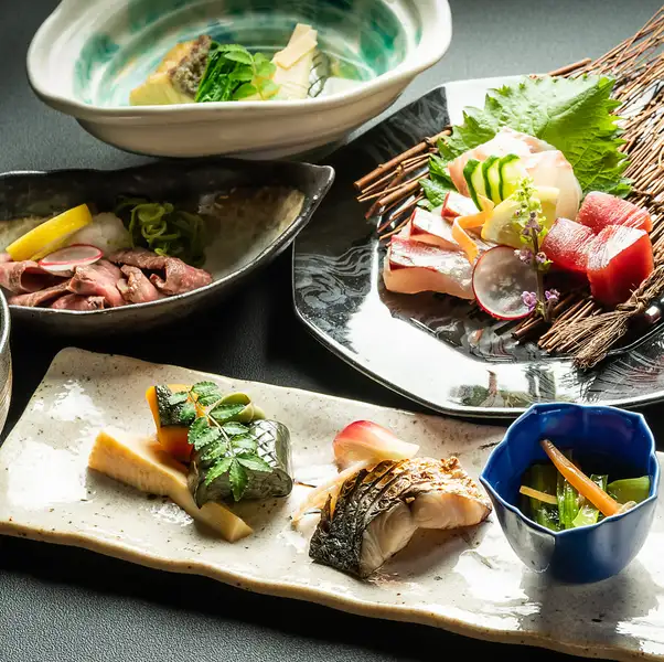 単品注文の方1000円OFF!宴会利用の方は幹事お一人様無料!毎日がお得な本日一押し料理有