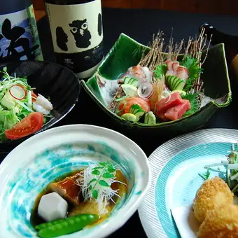 ■■創作 会席コース■■ 旬の鮮魚や季節野菜を使った当店自慢の逸品をどうぞ!全9品