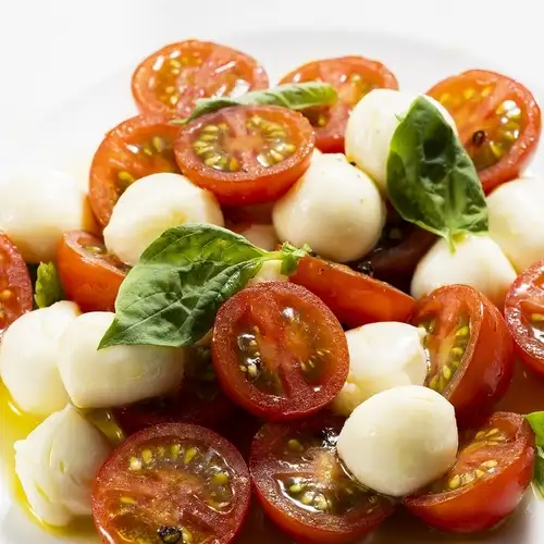 イタリアンシェフが腕を振るう華やかな本格ビュッフェ