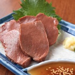 [Low-temperature cooking] Beef liver sashimi [Extreme]