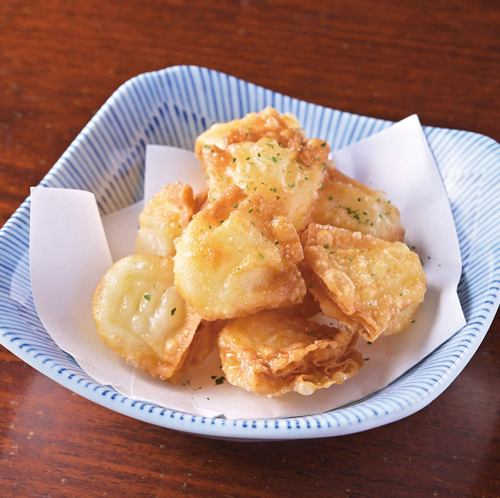 チーズのカリカリ揚げ
