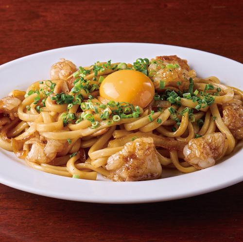 ホルモン焼きうどん