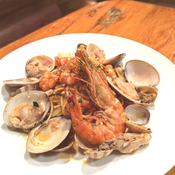 魚介のトマトソース     