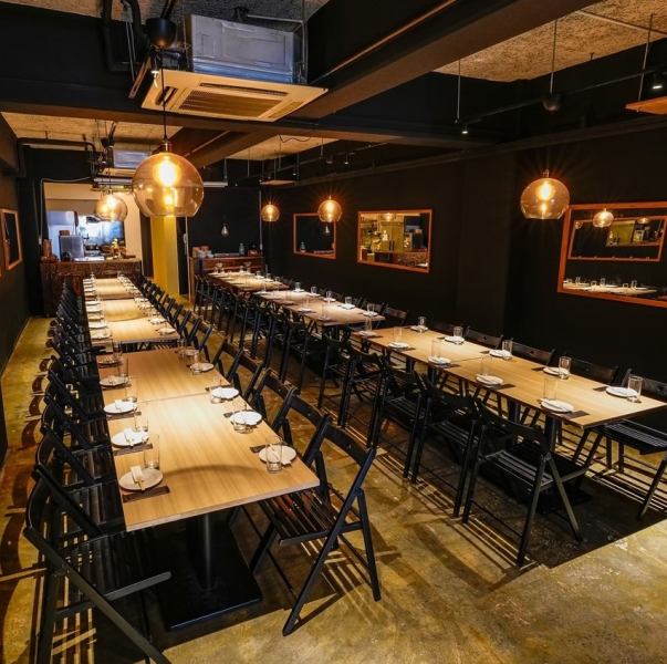 【ワンランク上のお祝い・歓迎会に】写真映えだけじゃない★シェフが素材本来の味にこだわったお肉料理の数々。女子会・お祝いなど、幅広い記念日に。※写真は3階になります。