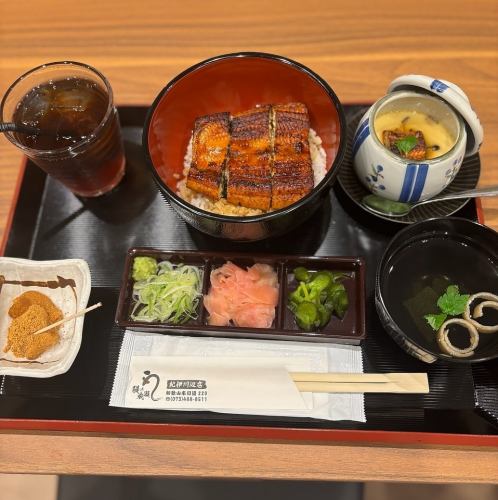 平日限定うな丼ランチセット