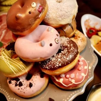 "All-you-can-eat freshly fried donuts course" [Weekdays only! → 3500 yen] *2 hours free drink included 4000 yen