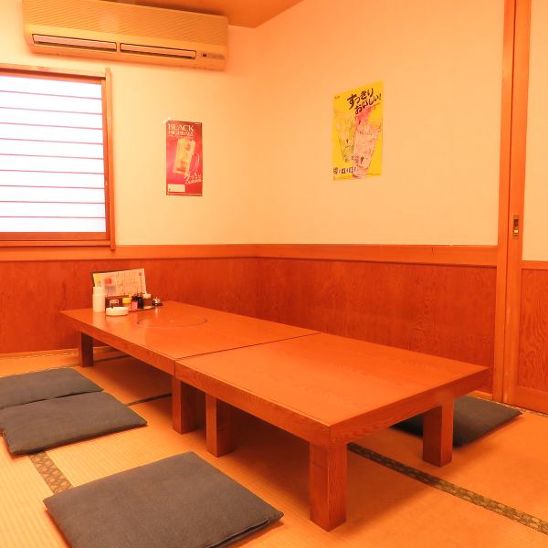 Spacious tatami seats for banquets.It can accommodate up to 20 people! Please spend a pleasant time while relaxing in a spacious space! You can also use it as a private room!