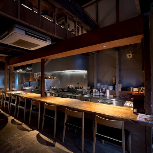 特別な時を刻むカウンター