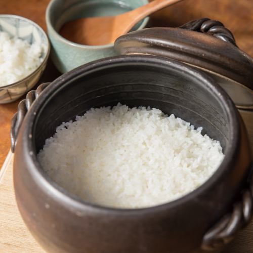 【炊き立て土鍋ご飯】朝夜で表情を変える旬の味覚