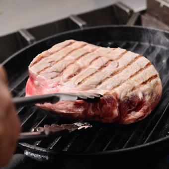 ＜12月限定 忘年会プラン＞◇90分飲み放題付◇お肉料理もお魚料理も【スタンダードコース】全8品