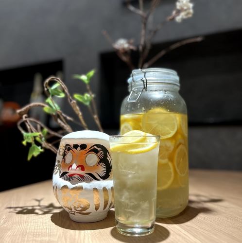 笑い鶏秘伝の自家製レモンサワー