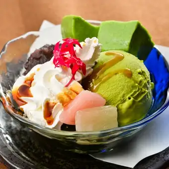 京風クリームあんみつ