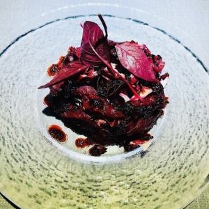 [Horse] Horse meat and radicchio