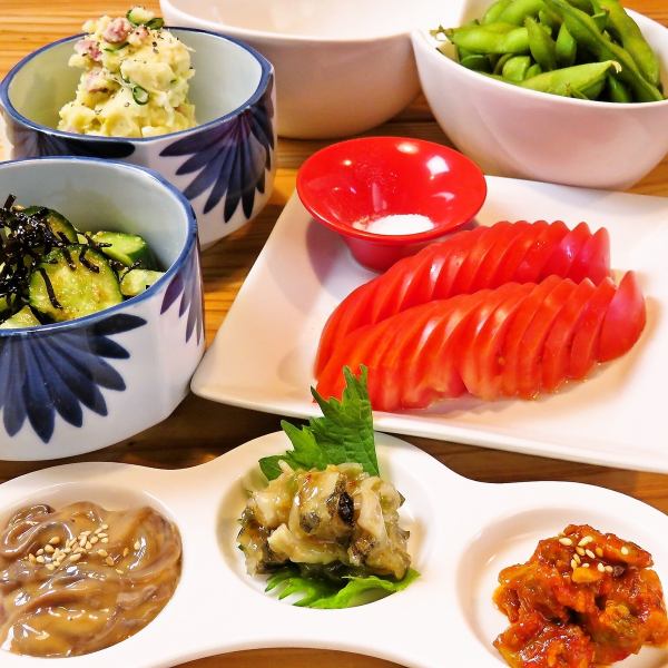 餃子以外のおつまみメニューも充実！！一次会でも二次会でもお気軽にご利用ください！！