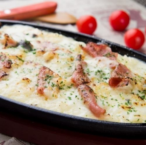 "Bacon and mushroom grilled cream risotto" with a rich taste