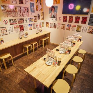 天満で飲み会するなら、手羽先・もつ煮・餃子等の豊富な料理メニューが自慢の『酔っ手羽』へ!