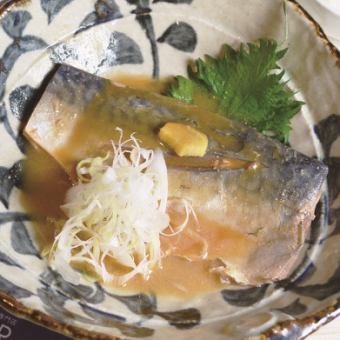 Melt-to-heart mackerel simmered in miso
