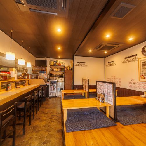 《お2人でも対応可能なテーブル席です◎》