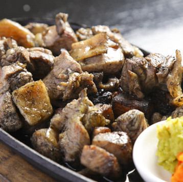 【当店一番人気】名物！地鶏炭火焼