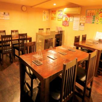 The layout is free! You can enjoy your meal slowly in a calm space.