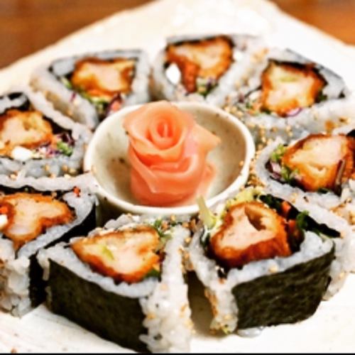 Crispy and delicious! Shrimp cutlet sushi rolls