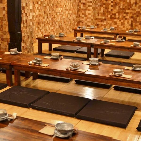 [2nd floor tatami room] The tatami room can accommodate parties of up to 50 people.Recommended for company banquets, farewell parties, welcome parties, etc.It is a calm Japanese space, so please take your time and relax.
