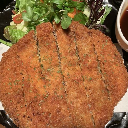 ジューシー　野菜たっぷり大判メンチカツ