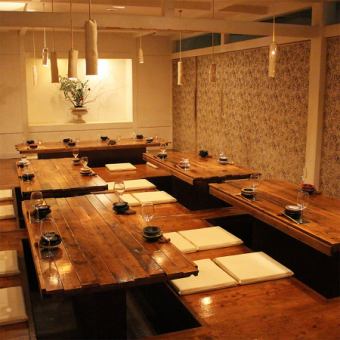 [3F] Zashiki私人客房非常适合举办商务娱乐活动，宴会以及欢迎宴会和欢送会。
