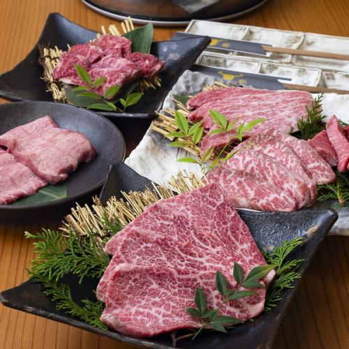 焼肉の醍醐味、黒毛和牛の贅沢な味わい！