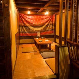 ◇◆少人数から大人数まで♪◆◇フロア貸切は最大50名様までご利用可能！2名様～人数に合わせてテーブル席を自由にレイアウト出来る作りとなっています。お気軽にお問い合わせください。【石川町 居酒屋 誕生日 石川町 女子会 飲み放題 個室 デート 居酒屋】