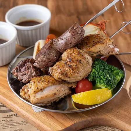肉好きキャンプ飯盛り合わせ