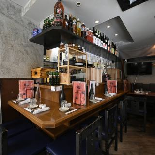 デートや少人数でのご来店での利用もカウンター席でもお愉しみいただけます◎