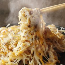 ミックス焼きそば(茶味豚 いか・エビ・あさり)