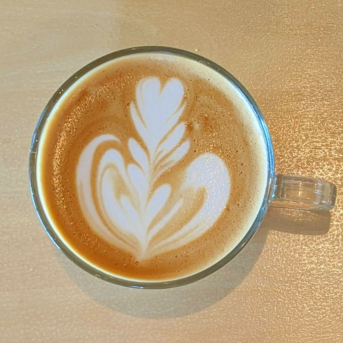 素材を生かした自家製シロップの丁寧な味わい