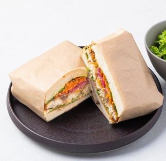 フワフワフィッシュカツサンド