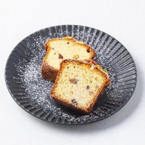 ピスタチオパウンドケーキ