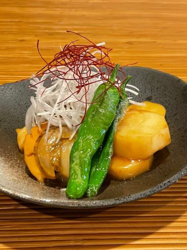 Hokkaido scallops and yam grilled in butter and soy sauce