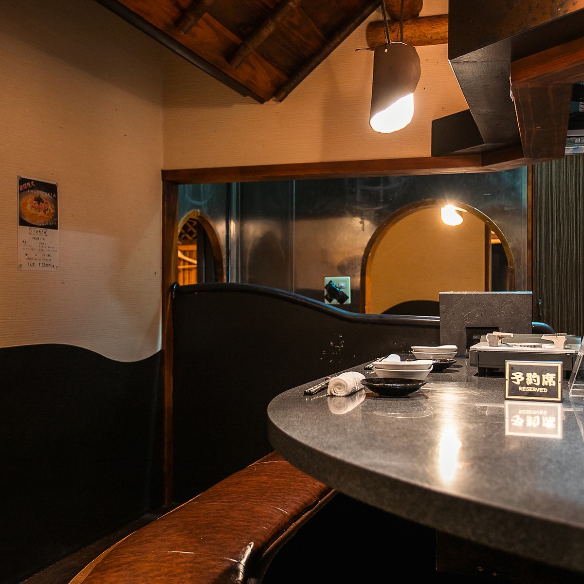 完全個室完備!上質な空間でヘルシーな「しじみ炊き肉」を堪能!