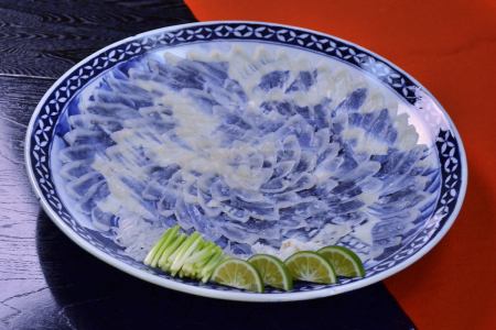創業60年の確かな味。ふぐ・関アジ関サバなど大分の恵を個室でゆったりと味わえます