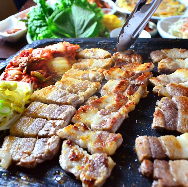 【一春园特产】五花肉和韩餐自助<含无限畅饮>4,500日元（含税）