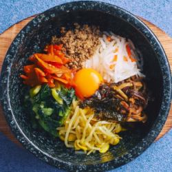 Stone-grilled bibimbap