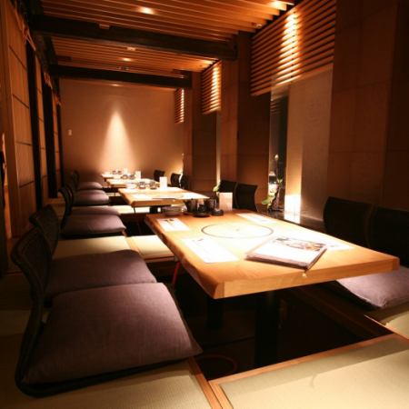 [Seat name: Taisetsu] (Private room with sunken kotatsu table) A private room area available for 2 people or more.The seats can be connected together (walls between private rooms can be removed) to accommodate groups of up to 32 people.Recommended for banquets.