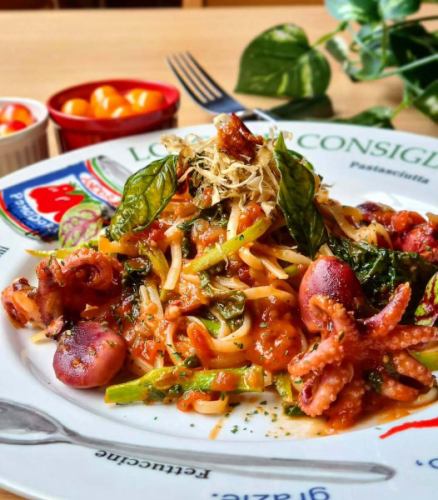 ☆
晚餐推薦🌃🍴
《章魚與油菜花arrabiata》
🍅🌶️🐙🌿
用大量大章魚製成
帶著苦澀的油菜花
搭配辣番茄醬😋
章魚的口感與味道
它和辣醬搭配起來味道非常好。
嗜辣者的必試菜單
請試試看😃
期待您的光臨🙇
------------------------------
預訂、開胃小菜、
午餐會、私人聚會
各類諮詢
透過個人資料連結
請隨時私訊我們或打電話😊
@dining.coco
------‐---------------------
#加古川午餐
#加古川晚餐
#加古川義大利菜
#加古川披薩
#加古川義大利麵