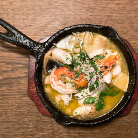 魚介のオーブン焼き　～バゲット（2枚）添え～