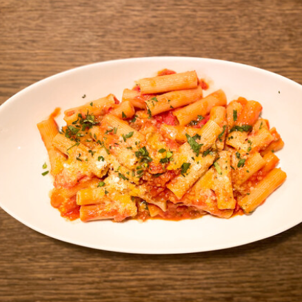 『藤枝の熟成肉』A5ランクの和牛のボロネーゼ “リガトーニ”