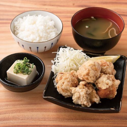 自家製鶏の唐揚げ