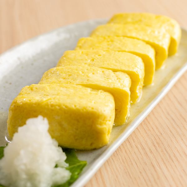 【こだわりのお料理の数々】通が好む粋な“蕎麦前”も。季節ごとの食材で作る豊富な一品料理をご用意！
