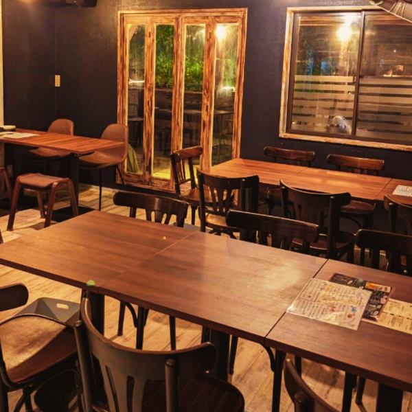 ～中目黒の風香る川沿いの当店～春夏秋冬、ご友人、ご家族、大切な方と是非お越し下さい。