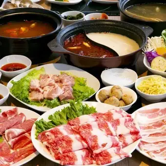 【2H飲み放題付き4400円】お得な飲み放題付き!和牛コース